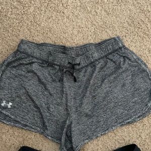 Under Armour mesh shorts size xl